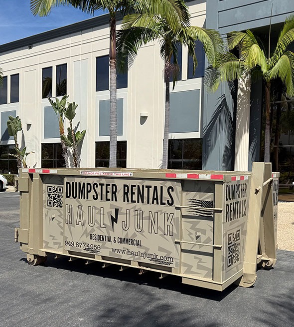 HaulNJunk dumpster at an Orange County home